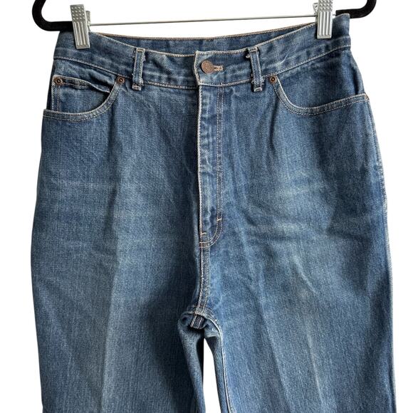 Calvin Klein High Rise Vintage Jeans - Picture 2 of 10